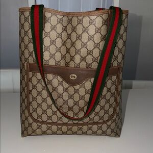 Gucci Beige and Brown Shoulder Bag with Green and Red Straps